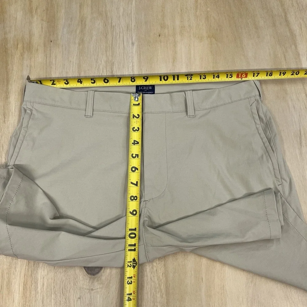 J. Crew Men’s Khaki Beige Casual Shorts